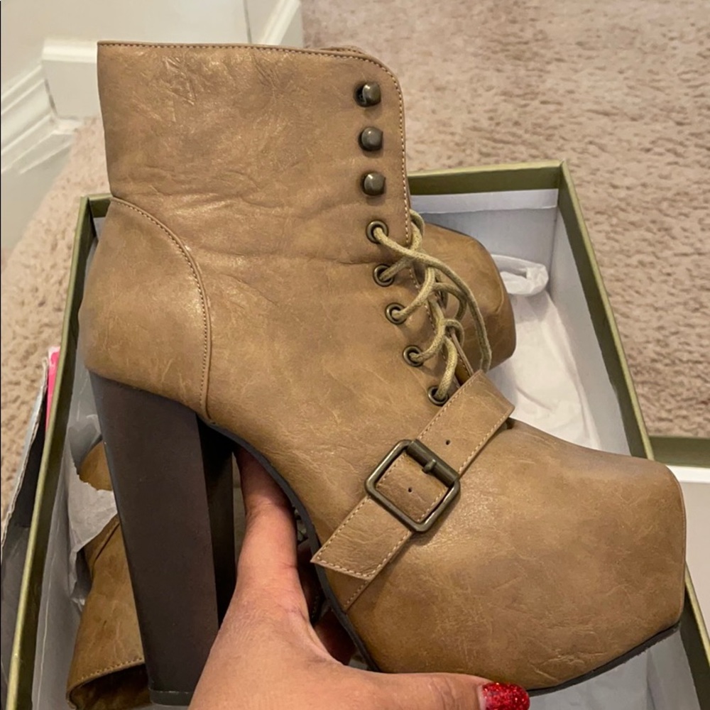 Khaki Boots